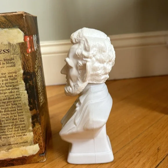 Vintage Avon President Lincoln - Picture 6 of 9